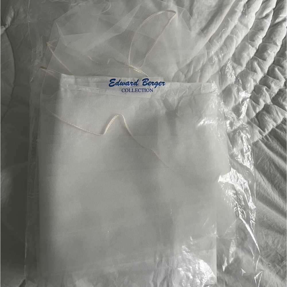Edward Berger White Veil